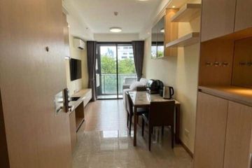 2 Bedroom Condo for sale in Windshell Naradhiwas, Chong Nonsi, Bangkok near BTS Chong Nonsi