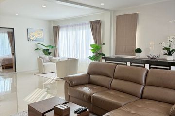 3 Bedroom Villa for sale in Choeng Thale, Phuket