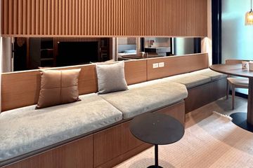 1 Bedroom Condo for rent in NUE District R9, Huai Khwang, Bangkok near MRT Phra Ram 9