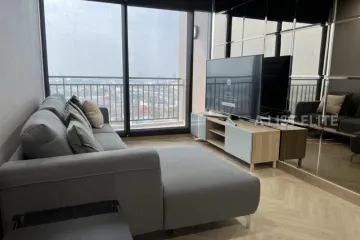 2 Bedroom Condo for sale in Bang Khun Si, Bangkok near MRT Fai Chai