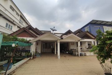 6 Bedroom House for sale in Prawet, Bangkok
