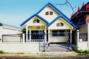 2 Bedroom House for sale in Na Kluea, Chonburi