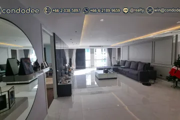 3 Bedroom Condo for sale in Baan Prompong, Khlong Tan Nuea, Bangkok