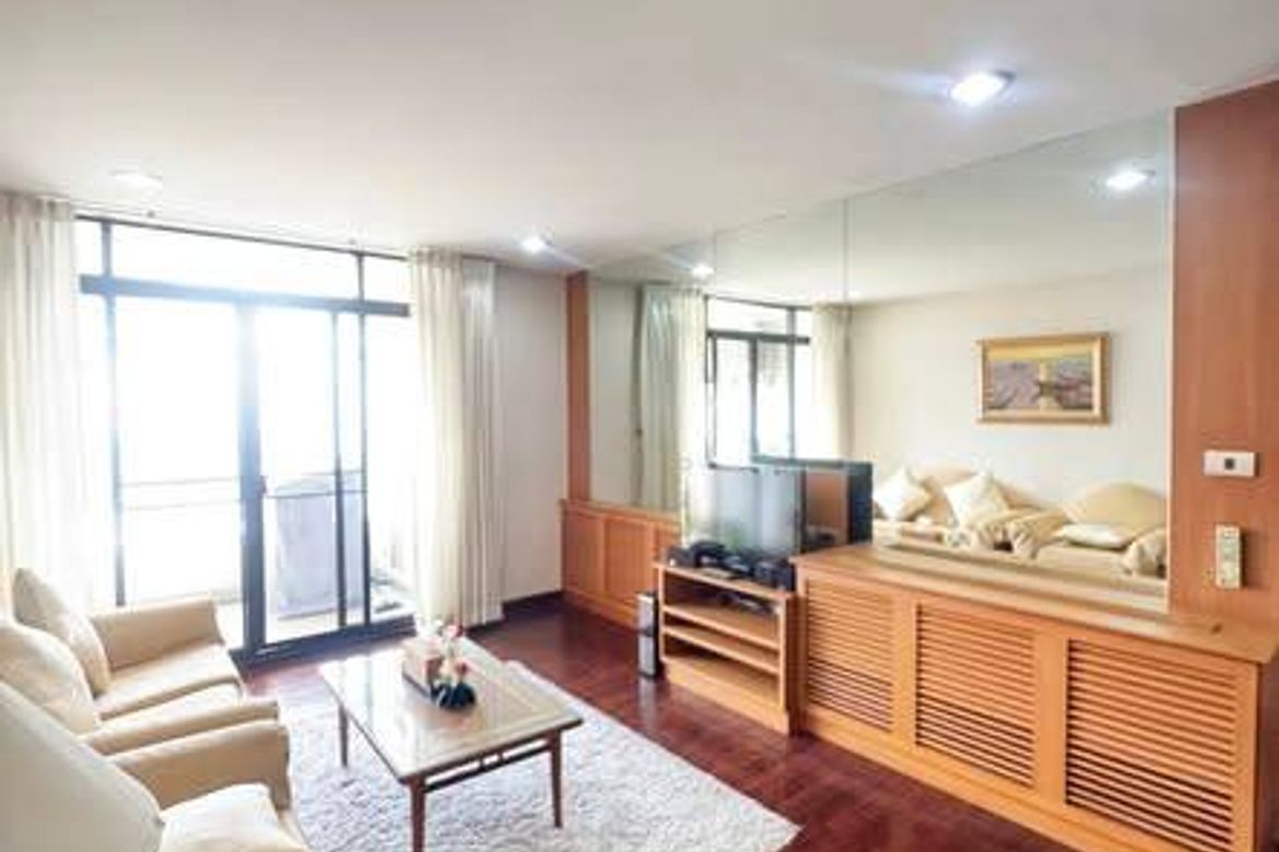 Watthana, Bangkok - Photo 3