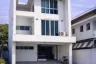 5 Bedroom Townhouse for rent in Bang Kapi, Bangkok near MRT Pradit Manutham