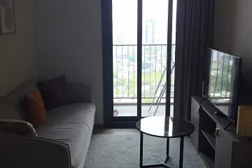 1 Bedroom Condo for rent in OKA HAUS Sukhumvit 36, Khlong Tan, Bangkok near BTS Thong Lo