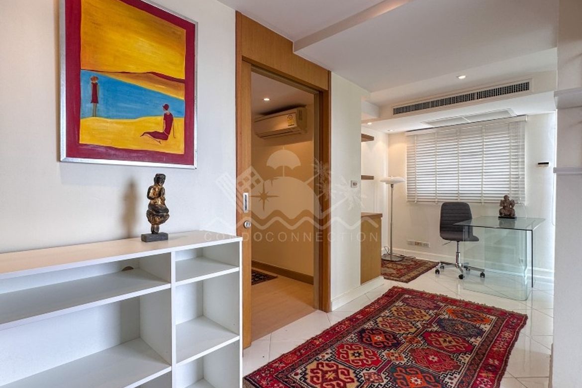 Yan Nawa, Bangkok - Photo 3