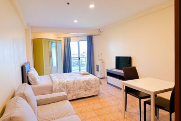 1 Bedroom Condo for sale in Jomtien Beach Condominium, Nong Prue, Chonburi