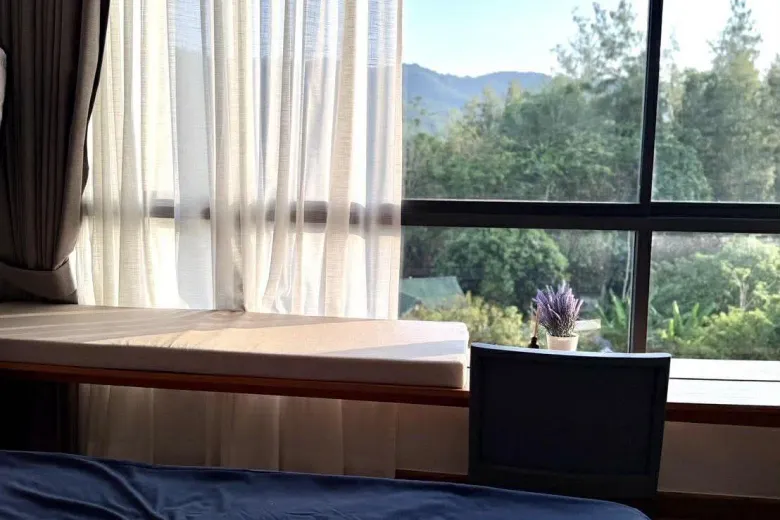 1 Bedroom Condo