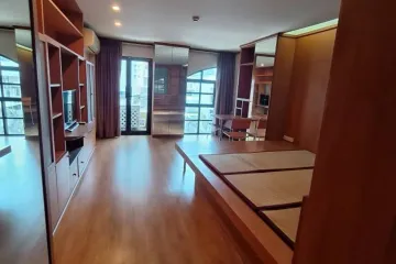 Condo for rent in Silom Terrace, Silom, Bangkok near MRT Silom