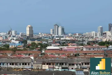 2 Bedroom Condo for sale in Nong Prue, Chonburi