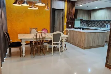3 Bedroom Condo for rent in Villa Asoke, Makkasan, Bangkok near MRT Phetchaburi