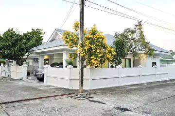 3 Bedroom House for sale in Nong Pla Lai, Chonburi