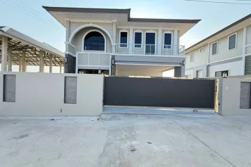 5 Bedroom House for sale in Nong Pla Lai, Chonburi