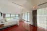 2 Bedroom Condo for sale in Na Kluea, Chonburi