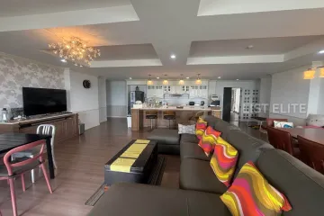 4 Bedroom Condo for rent in 