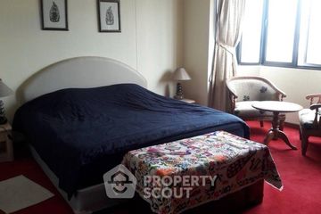 2 Bedroom Condo for sale in Newton Tower, Khlong Toei, Bangkok near BTS Nana