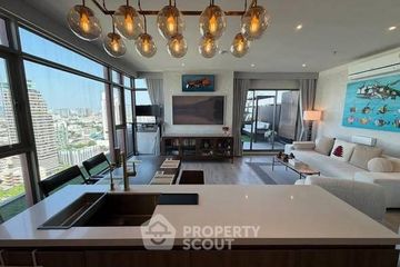 2 Bedroom Condo for rent in Rhythm Ekkamai Estate, Khlong Tan Nuea, Bangkok near BTS Ekkamai