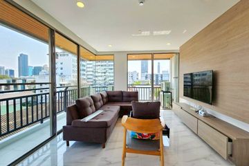 3 Bedroom Condo for rent in Khlong Tan Nuea, Bangkok