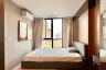 1 Bedroom Condo for rent in NUE District R9, Huai Khwang, Bangkok near MRT Phra Ram 9