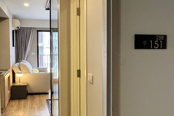 1 Bedroom Condo for sale in Blossom Condo @ Sathorn-Charoenrat, Yan Nawa, Bangkok near BTS Surasak