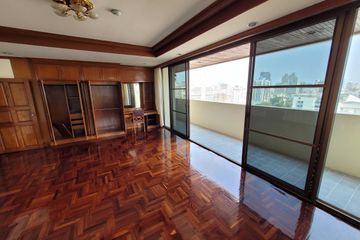 4 Bedroom Condo for rent in Khlong Toei Nuea, Bangkok near MRT Sukhumvit