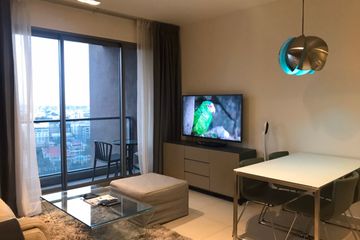 1 Bedroom Condo for rent in The Lofts Ekkamai, Phra Khanong, Bangkok near BTS Ekkamai