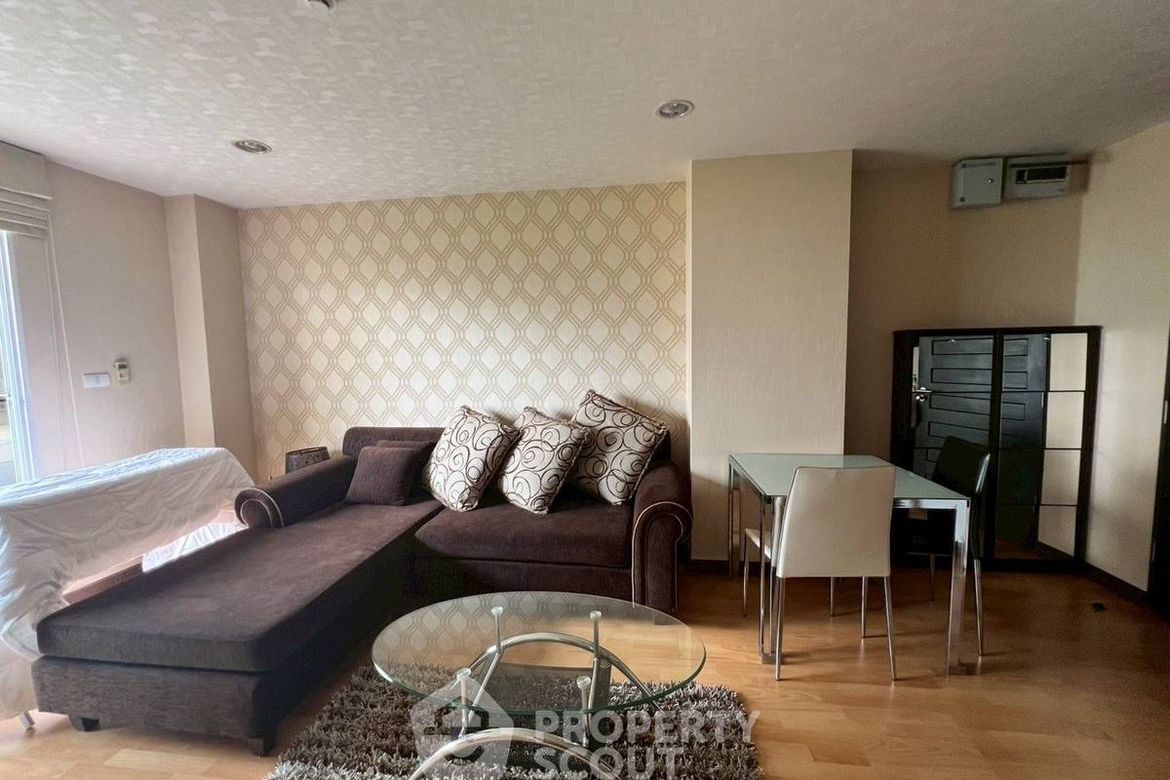 Watthana, Bangkok - Photo 2