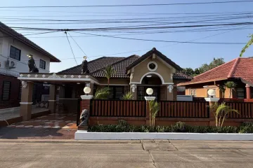 2 Bedroom House for rent in Na Kluea, Chonburi