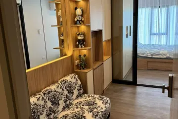 1 Bedroom Condo for rent in Regent Home Wuttakat, Talat Phlu, Bangkok near BTS Wutthakat