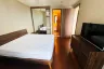 1 Bedroom Condo for rent in Wat Phraya Krai, Bangkok