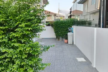 4 Bedroom House for Sale or Rent in Mantana 2 Bangna Km.7, Bang Kaeo, Samut Prakan