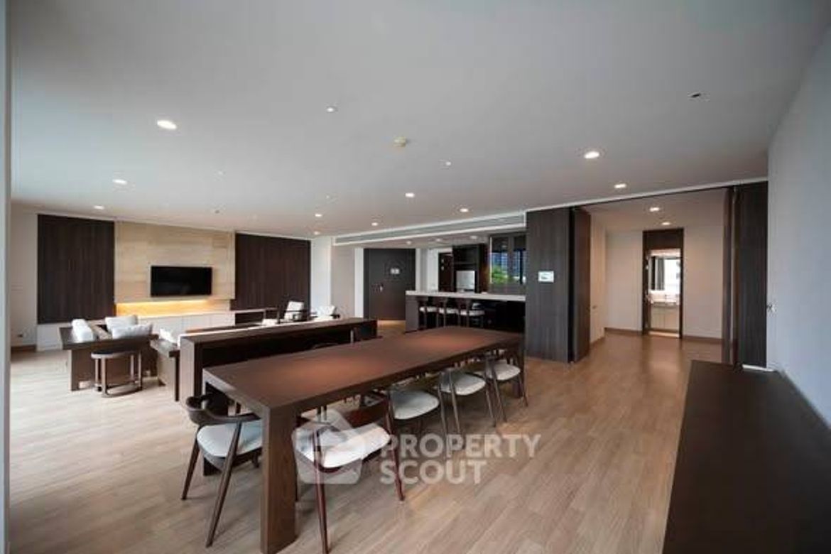 Watthana, Bangkok - Photo 3