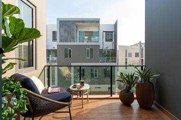 4 Bedroom Townhouse for sale in Sol Midtown Petchkasem&ndash;Sathorn, Bang Duan, Bangkok