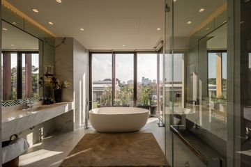 4 Bedroom House for sale in Park Heritage Phatthanakan 20, Khlong Tan Nuea, Bangkok