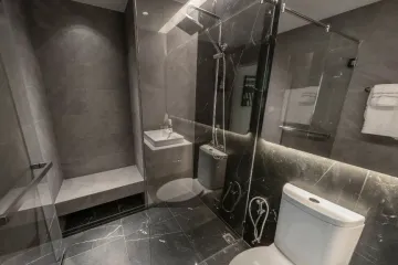 2 Bedroom Condo for sale in Skyrise Avenue Sukhumvit 64, Bang Chak, Bangkok near BTS Punnawithi