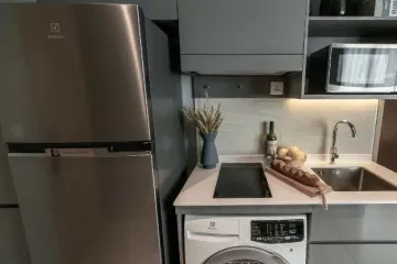 2 Bedroom Condo for sale in Skyrise Avenue Sukhumvit 64, Bang Chak, Bangkok near BTS Punnawithi