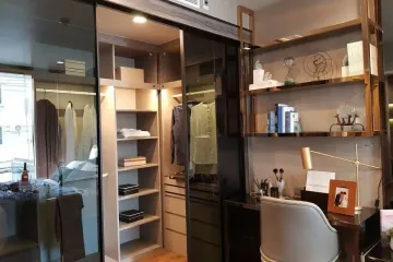 1 Bedroom Condo for sale in Ideo Q Sukhumvit 36, Khlong Tan, Bangkok near BTS Thong Lo
