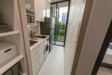 1 Bedroom Condo for sale in Skyrise Avenue Sukhumvit 64, Bang Chak, Bangkok near BTS Punnawithi