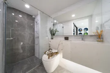 1 Bedroom Condo for sale in Origin Plug & Play Sirindhorn Station, Bang Bamru, Bangkok near MRT Sirindhorn