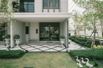 3 Bedroom Townhouse for sale in Urbanio Vibha - Chaengwattana, Thung Song Hong, Bangkok