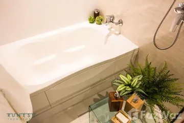 1 Bedroom Condo for sale in Runesu Thonglor 5, Khlong Tan Nuea, Bangkok near BTS Thong Lo