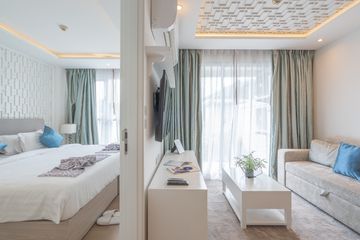 1 Bedroom Condo for sale in Seavale Patong, Patong, Phuket