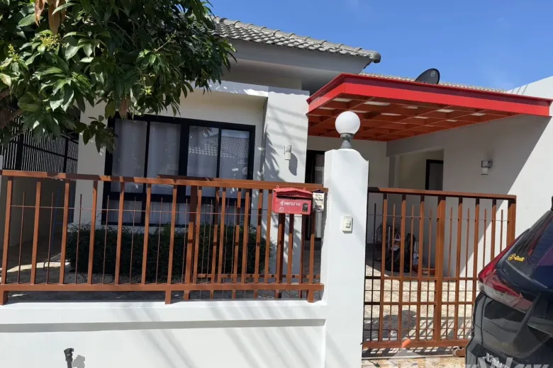 2 Bedroom Townhouse For Rent