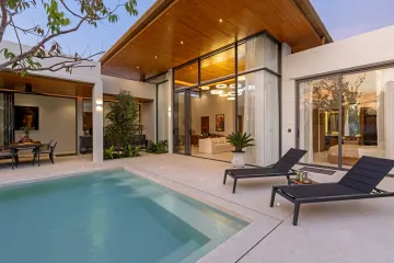 3 Bedroom Villa for sale in Mouana Serenity Cherngtalay, Thep Krasatti, Phuket