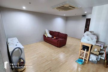 Condo for sale in Sukhumvit Living Town, Khlong Toei Nuea, Bangkok near MRT Phetchaburi