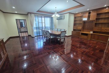 3 Bedroom Condo for rent in Sriratana Mansion 2, Khlong Toei Nuea, Bangkok near BTS Asoke