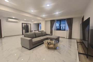 3 Bedroom Condo for rent in Khlong Tan, Bangkok near BTS Phrom Phong