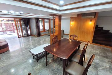 4 Bedroom Townhouse for rent in Khlong Tan Nuea, Bangkok
