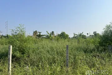 Land for sale in Khlong Song Ton Nun, Bangkok